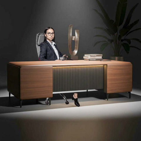 Tables & Desks